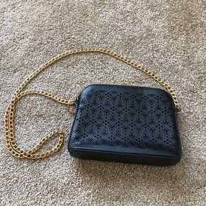 SOLD🔥Black crossbody🔥